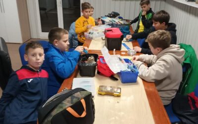 Mala škola ribolova. U Delfinu započelo drugo polugodište.